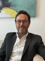 agent photo - thomas lloze