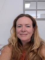 agent photo - jemma simkins