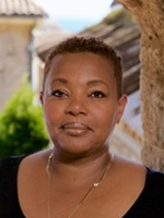 agent photo - julia la ronde