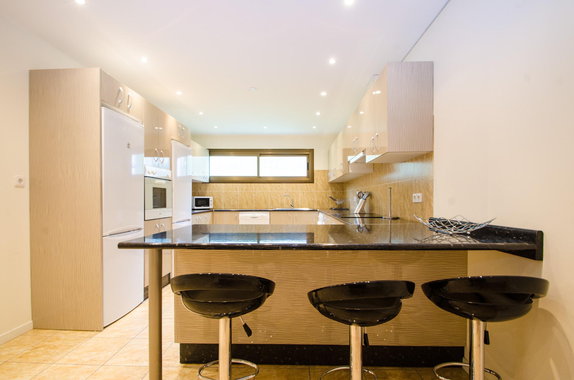 Villas Marina 7 bedrooms, Villa available for Holiday Rental in Puerto Banus, Marbella, Spain
