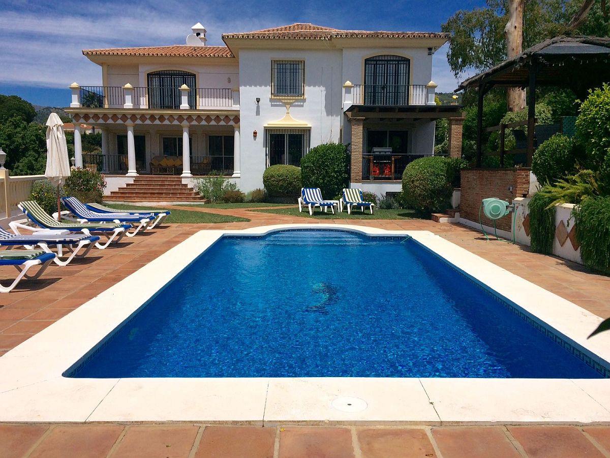 Casa de Carlos, Villa available for Holiday Rental in Elviria, Marbella, Spain