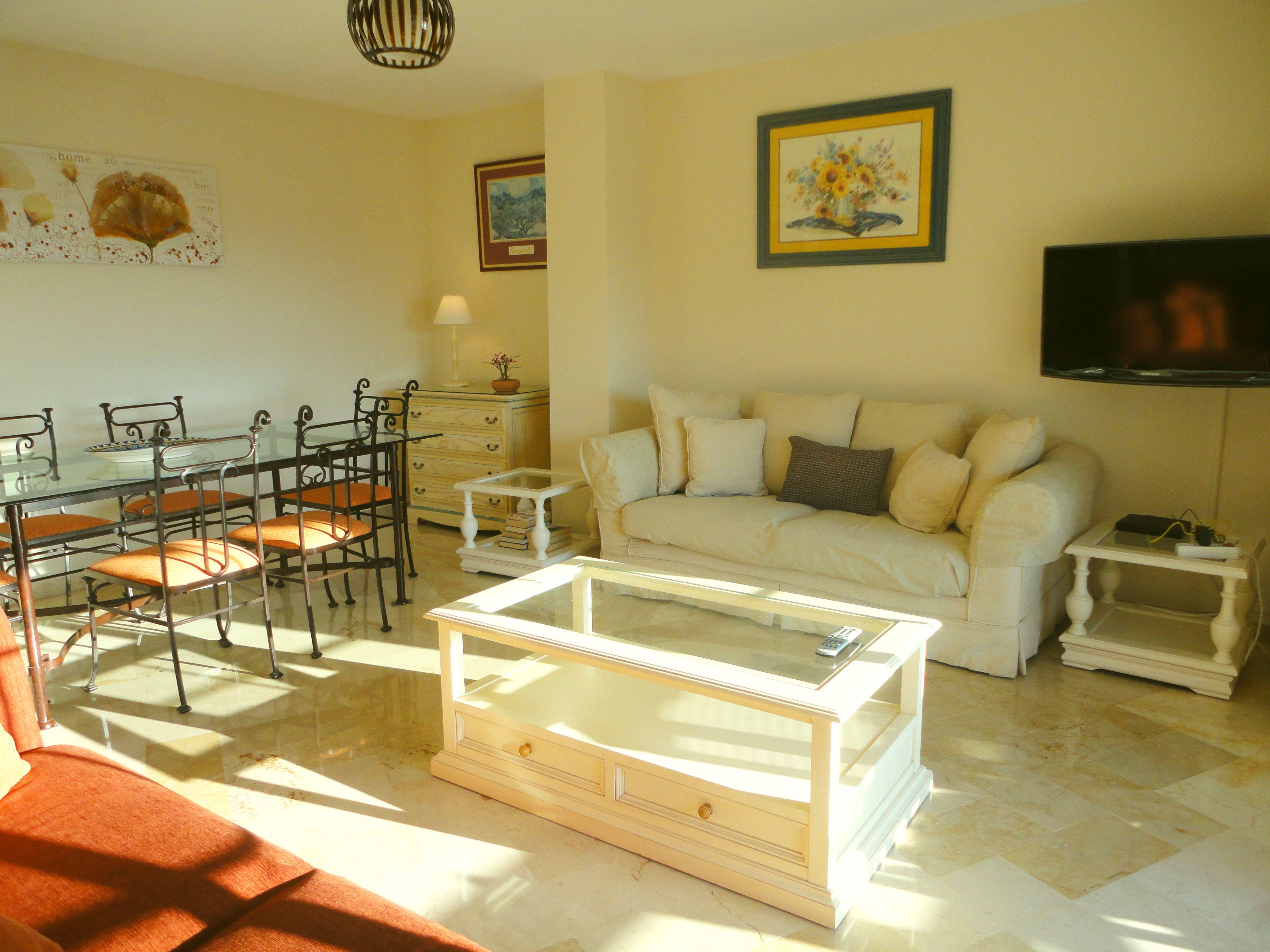 Casa Alegre, Apartment available for Holiday Rental in Parque Marbella, Marbella, Spain