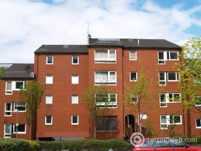 Property to rent in Buccleuch Street