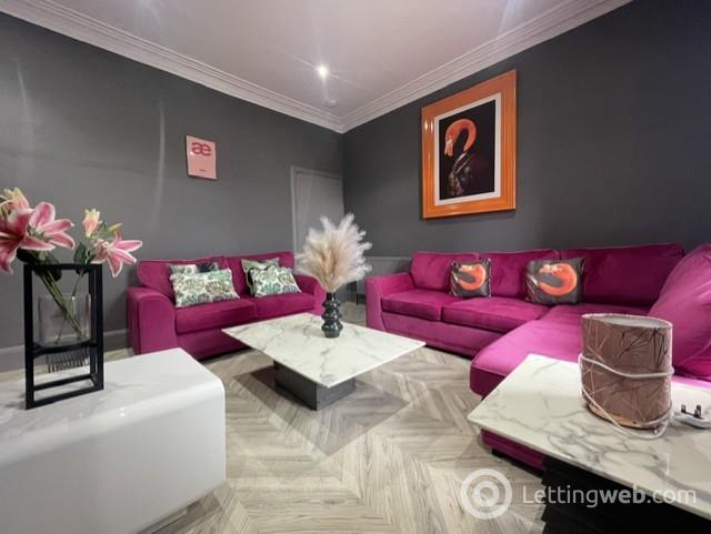 Property to rent in 284E Hardgate