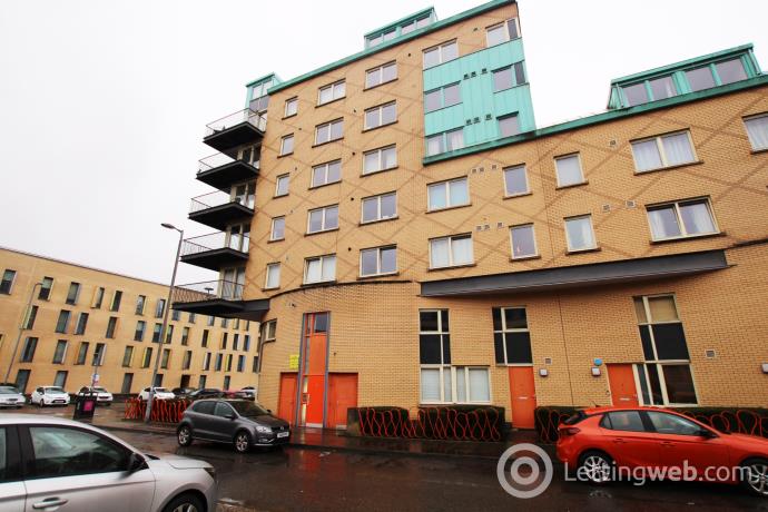 Property to rent in Queen Elizabeth Gardens, New Gorbals, Glasgow, G5 0UJ