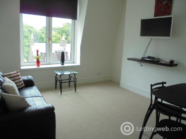 Property to rent in Holburn Street Second Floor Right Aberdeen