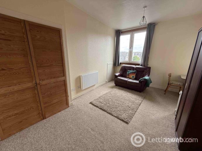 Property to rent in Hardgate, Top Floor Right, Aberdeen, AB11