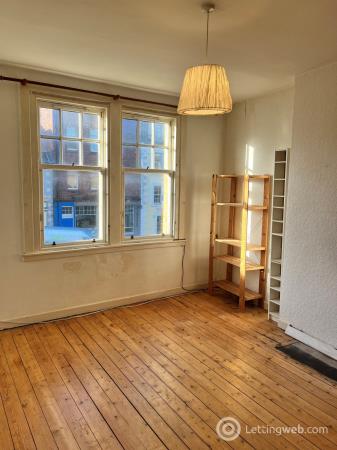 Property to rent in High Street, Dunbar, EH42