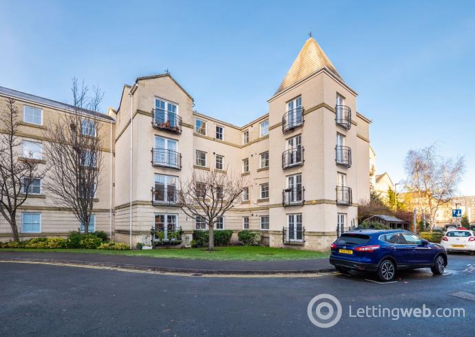 Property to rent in Huntingdon Place, Edinburgh, EH7