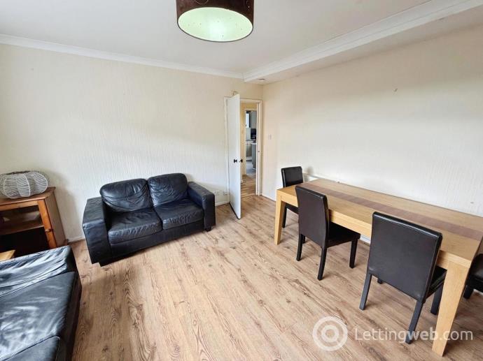 Property to rent in Gilmerton Dykes Drive, Edinburgh, EH17