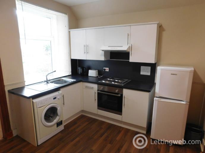Property to rent in Victoria Road, Torry, Aberdeen, AB11 9NS