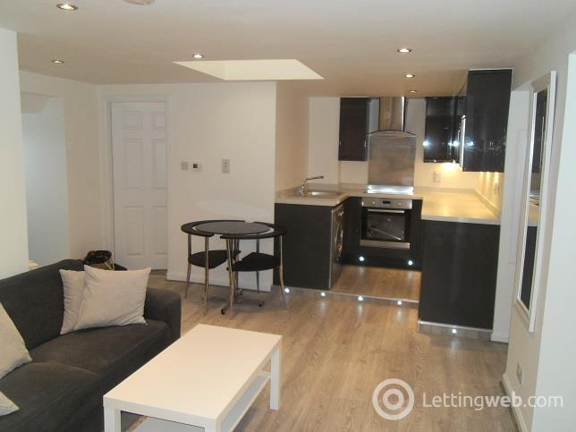 Property to rent in King street, Aberdeen