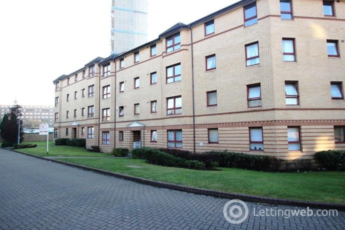 Property to rent in Grovepark Gardens, Glasgow, G20
