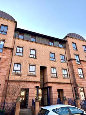 Property to rent in Errol Gardens, Glasgow, G5