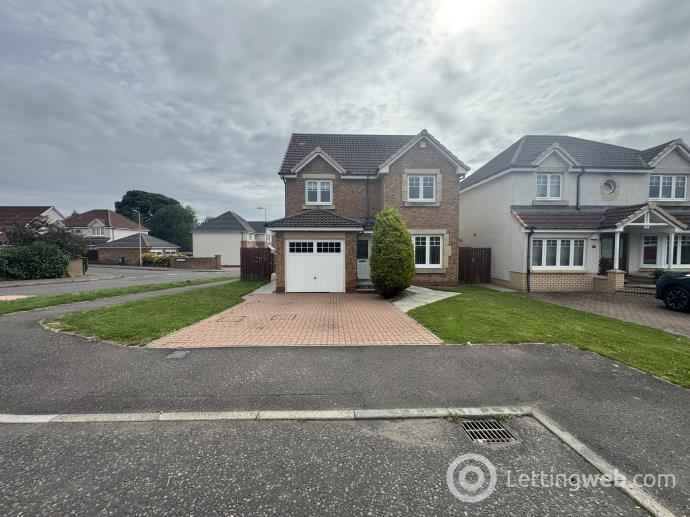 Property to rent in 52 St. Martin Crescent, Dundee, DD3 0SU