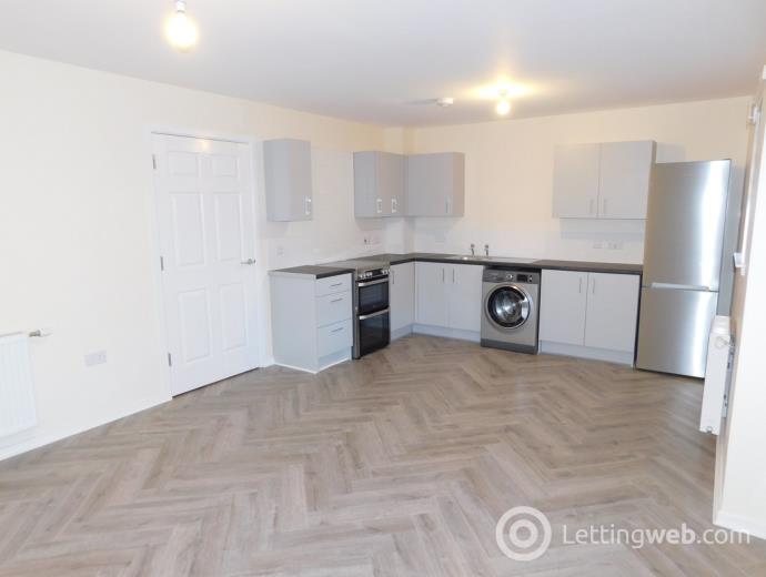 Property to rent in Balmoral Drive, Harthill