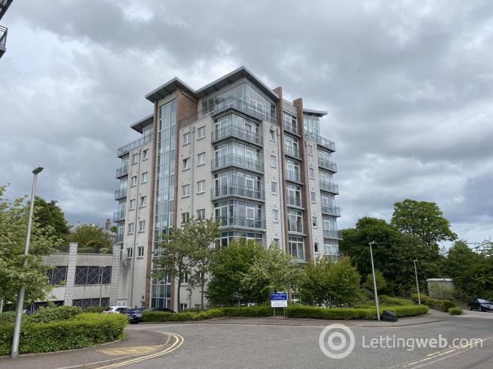 Property to rent in 21 Queens Highlands, Aberdeen, AB15 4AR