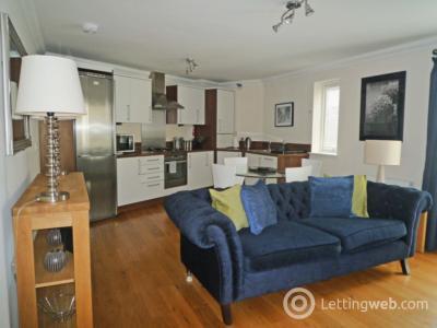 Property to rent in Broomhill Road, Aberdeen, AB10 6JA