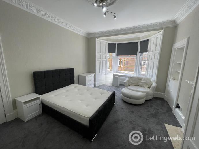 Property to rent in 5 Bellefield Avenue, Dundee, DD1 4NG