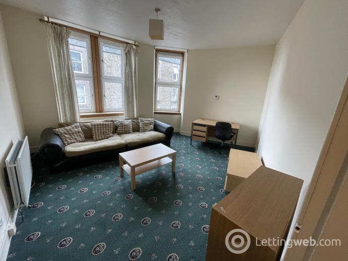 Property to rent in 193 Blackness Road