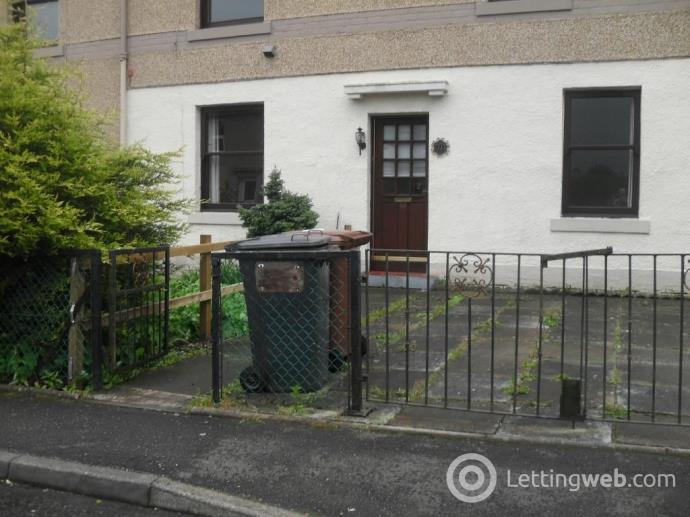 Property to rent in PENTLAND AVENUE, PENICUIK