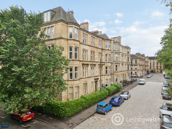 Property to rent in Flat 3/3 34 Gray Street Glasgow G3 7TY