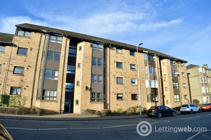 Property to rent in Clepington Road, Dundee