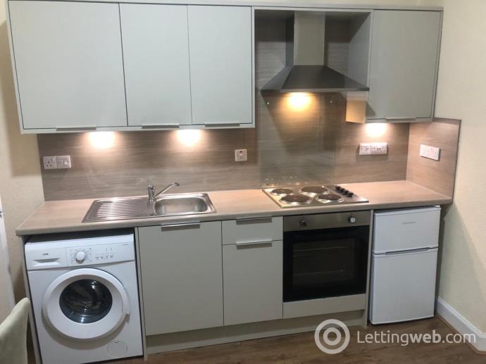 Property to rent in 114 Seagate, Dundee (City Centre)