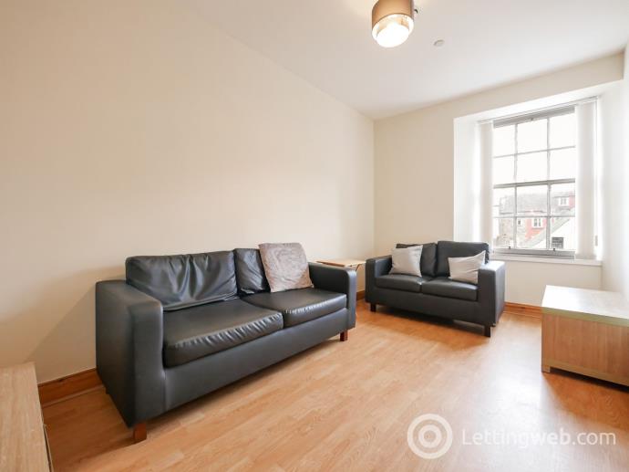 Property to rent in 11 Reform Street, Dundee (City Centre-near Boots)