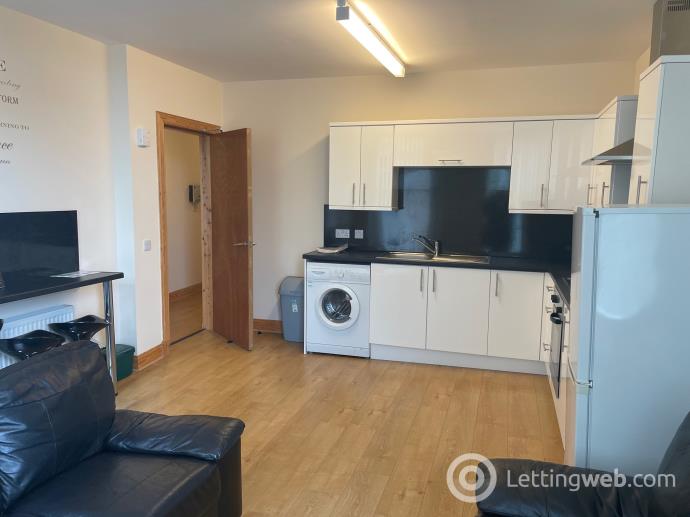 Property to rent in 46 Castle Street, Dundee (City Centre)
