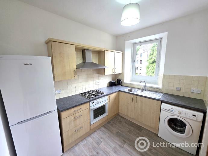 Property to rent in George Street, City Centre, Aberdeen, AB25 3YB