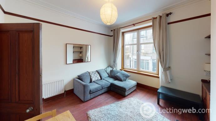 Property to rent in Wallfield Crescent, Rosemount, Aberdeen, AB25 2LB