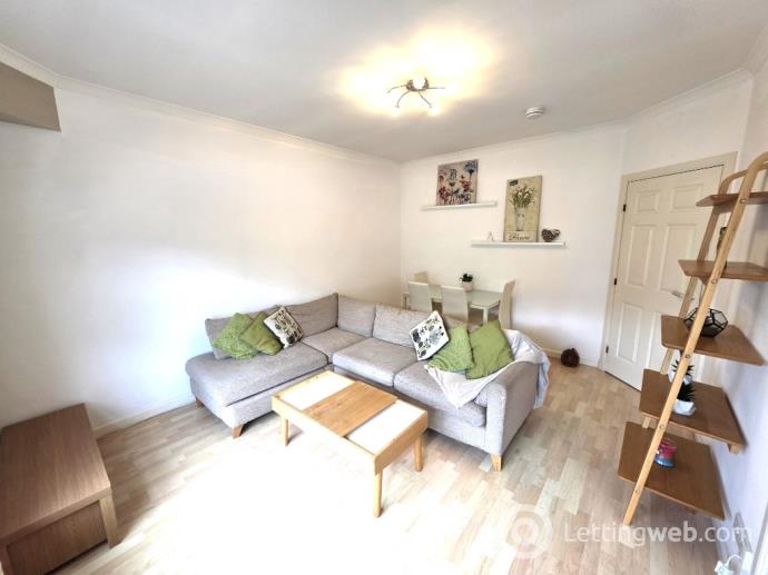 Property to rent in Crown Street, City Centre, Aberdeen, AB11 6AY