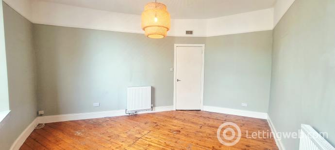 Property to rent in 3C, Arbroath Road, Dundee, DD4 6EW