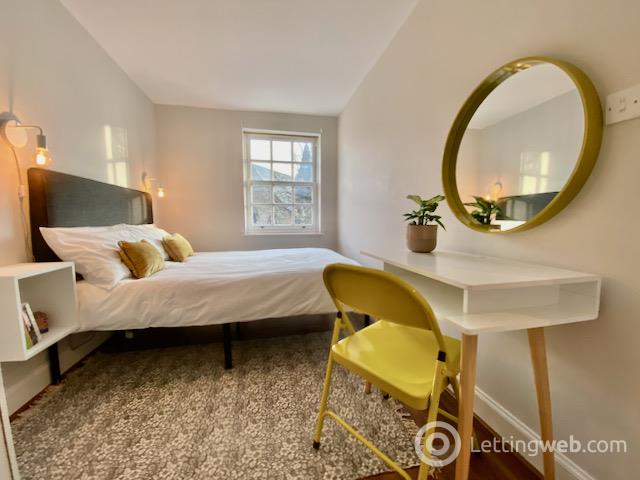 Property to rent in West Crosscauseway, Newington, Edinburgh, EH8 9AT