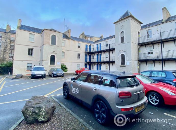 Property to rent in Patriothall, Stockbridge, Edinburgh, EH3 5AY