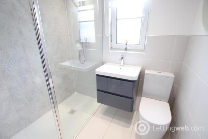 Property to rent in Hawthorn Grove, Dundee
