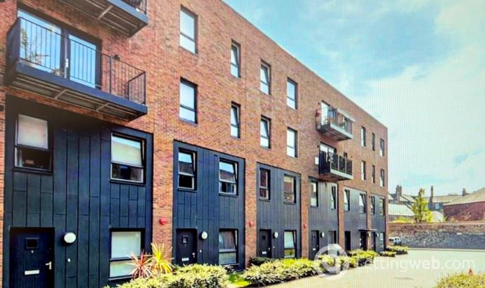 Property to rent in Flat 4, 16 Chandler Crescent, Edinburgh, EH6 7AL