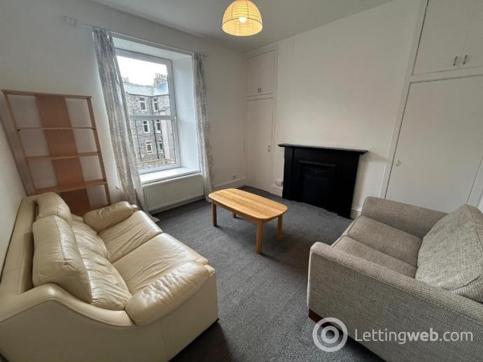 Property to rent in Ashvale Place, City Centre, Aberdeen, AB10 6QB