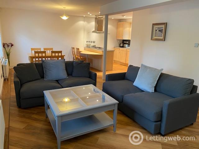 Property to rent in Queens Lane South, City Centre, Aberdeen, AB15 4UZ