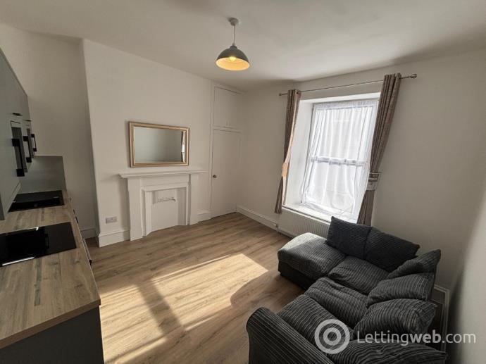 Property to rent in Ashvale Place, City Centre, Aberdeen, AB10 6QB