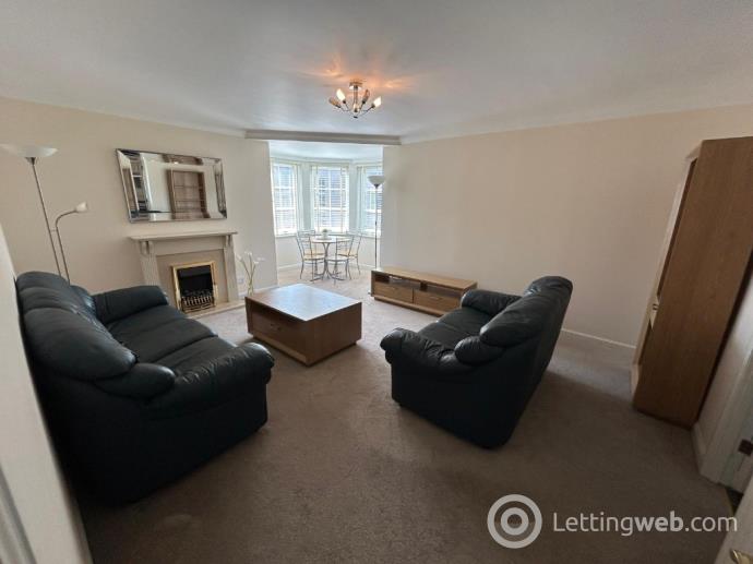 Property to rent in Fonthill Avenue, Ferryhill, Aberdeen, AB11 6TF