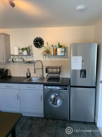 Property to rent in South College Street, Aberdeen, AB11 6LD