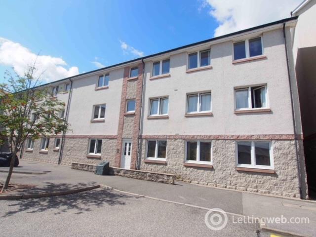 Property to rent in 142 Grandholm Crescent, Bridge of Don, Aberdeen, AB22 8BA