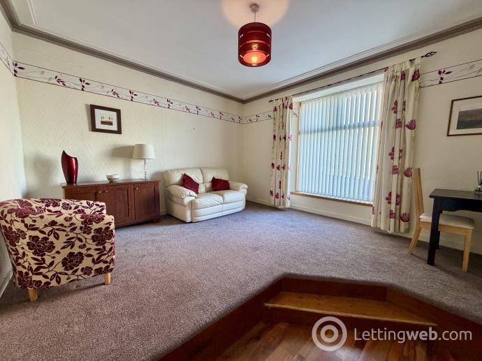 Property to rent in Flat A, 27 Skene Square, Aberdeen, AB25 2UP