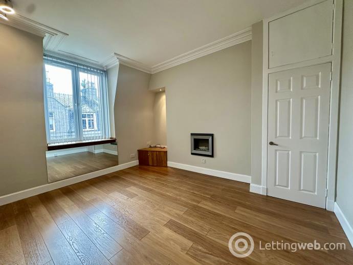 Property to rent in 14 Urquhart Street, Aberdeen, AB24 5PJ