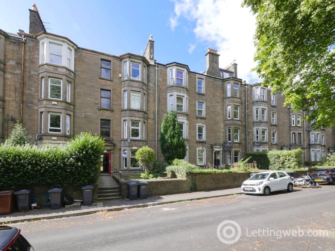 Property to rent in G/R, 27 Baxter Park Terrace, Dundee, DD4 6NR