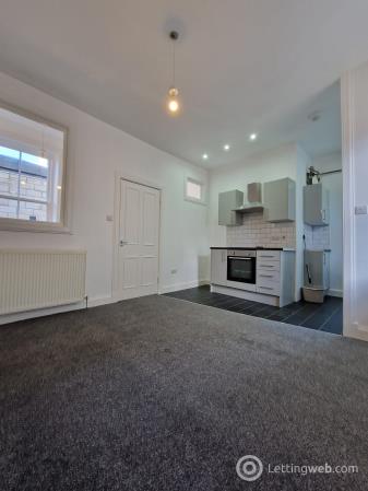 Property to rent in 19a South Street, Dalkeith, EH22 1AH