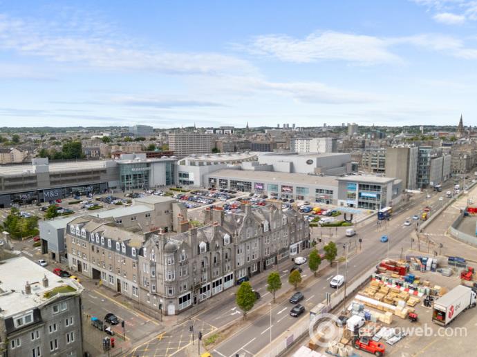 Property to rent in 164 Market Street, Aberdeen, AB11 5PP