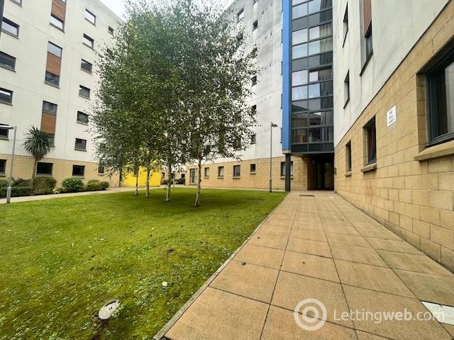Property to rent in Horsewater Wynd, City Centre, Dundee, DD1 5DU